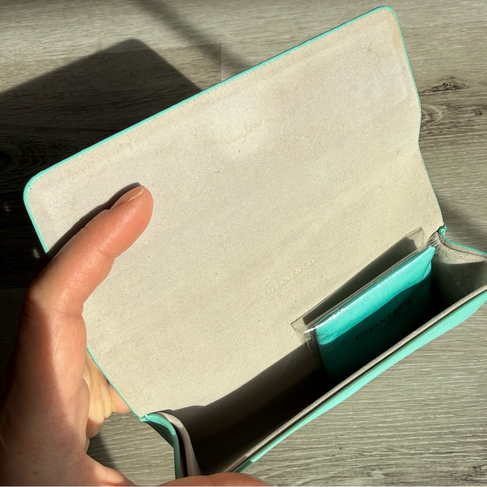 Tiffany & Co. Glasses Case and Wipe Cloth, Aqua Blue - Picture 15 of 17